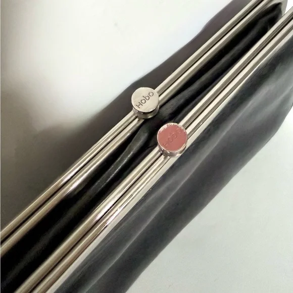 Hobo Lauren Wallet Clutch Double Frame Leather Kiss Lock - Picture 5 of 10